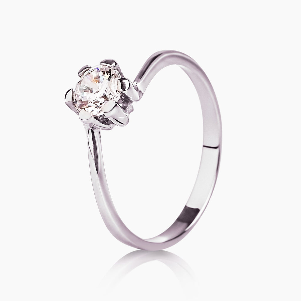 anillo de oro 18k con piedra de diamante natural Vibia